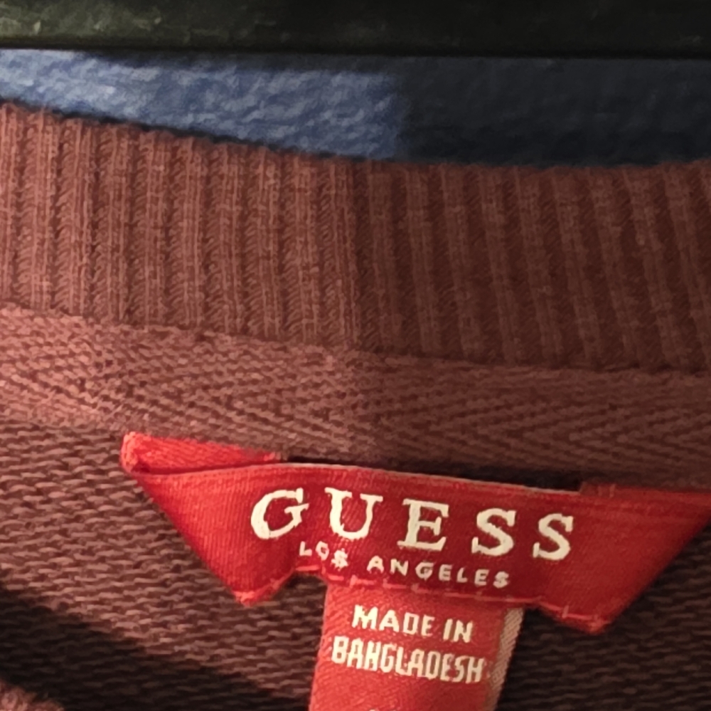 Guess xs burgundy sweatshirt - Picture 3 of 4